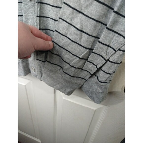 Express Men's V Button Front Striped Long Sleeve Sweater. Size L - Picture 7 of 9